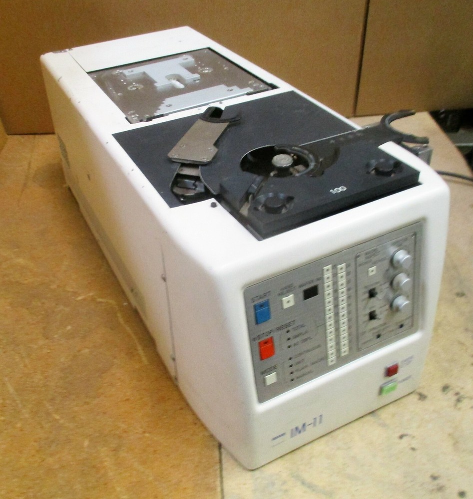 Nidek IM-11 Wafer Loader Zeiss IM-11