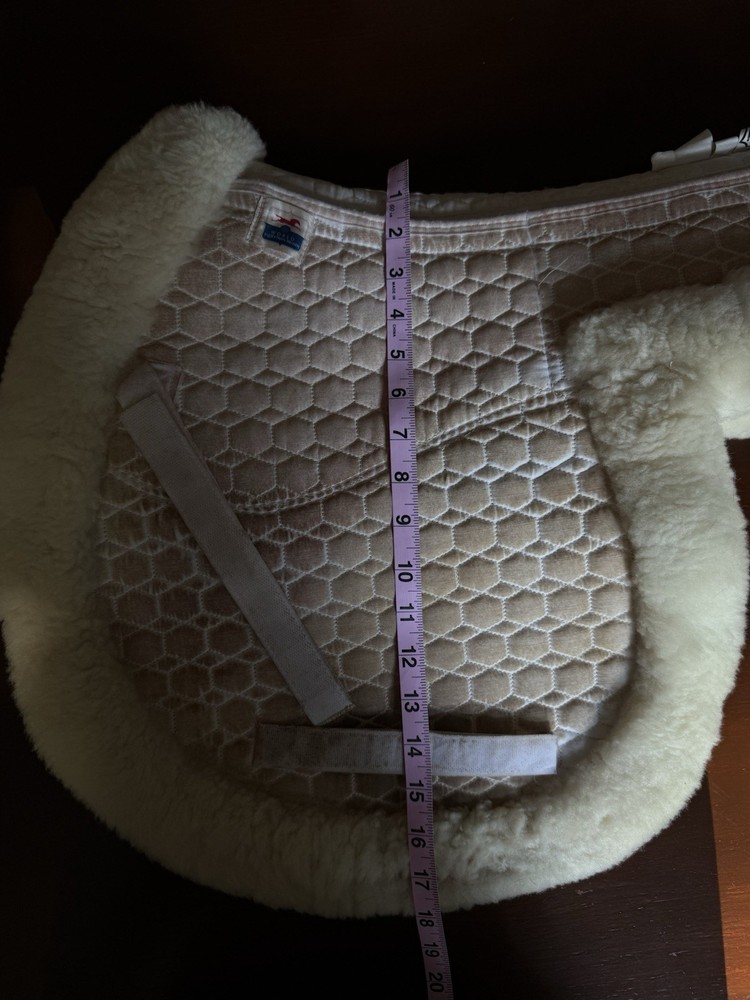 Mattes Hunter Sheepskin CORRECTION Saddle Pad 17.5”