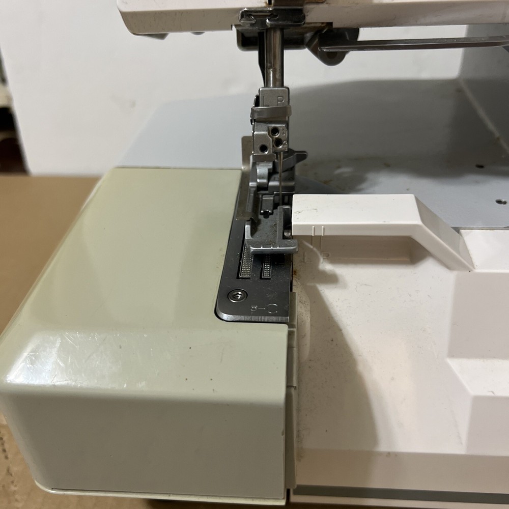 Elna lock PRO 5 DC SERGER SEWING MACHINE complete working