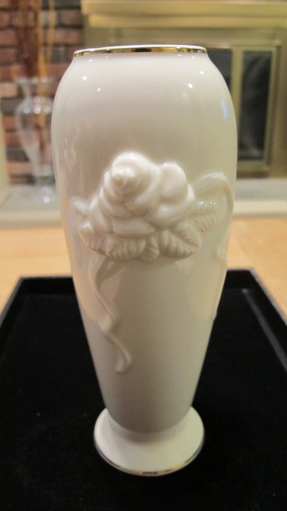 Lenox Rose Blossom Vase 7 1/2"