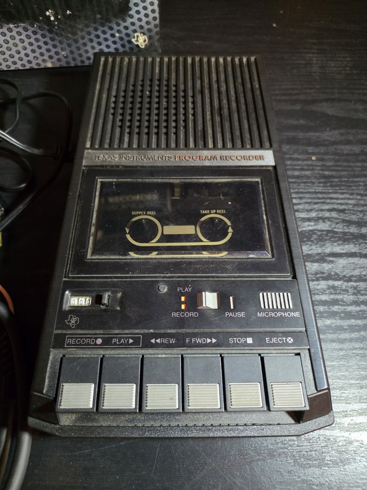 VINTAGE TEXAS INSTRUMENTS PROGRAM RECORDER CASSETTE PLAYER / RECORDER PHP2700