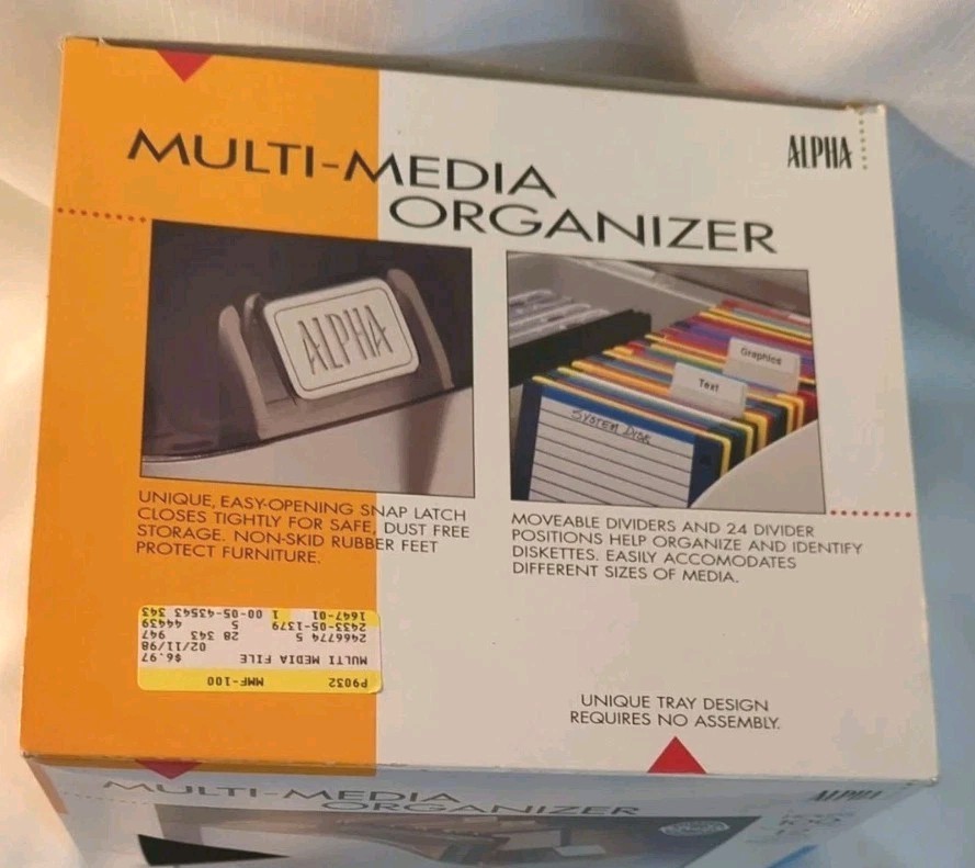 Alpha Multi-Media Storage Box Vintage Disk/CD Organizer - READ
