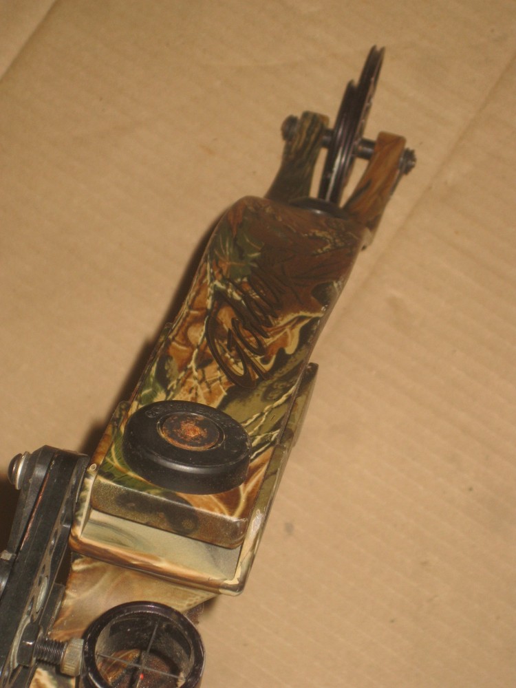 Golden Eagle Evolution Compound Bow