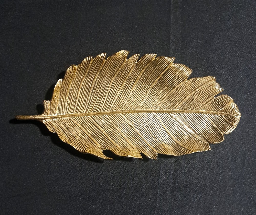 14 Inch Brass Leaf Dish/Platter