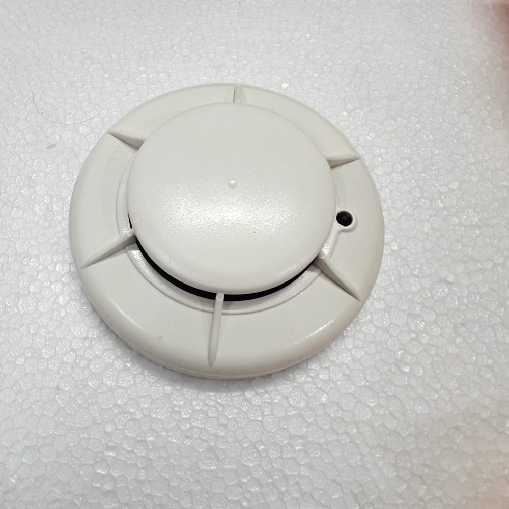 SYSTEM SENSOR SMOKE DETECTOR ECO-1003