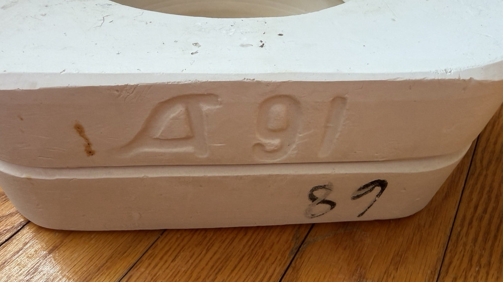 Vintage Atlantic Ceramic Slip Casting Mold Round Base A91