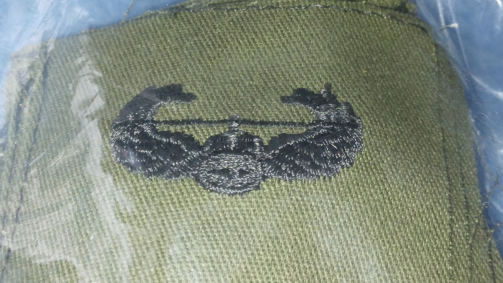 BUNDLE OF 20 - AIR ASSAULT SUBDUED Badge Sew-On PATCHES - NEW