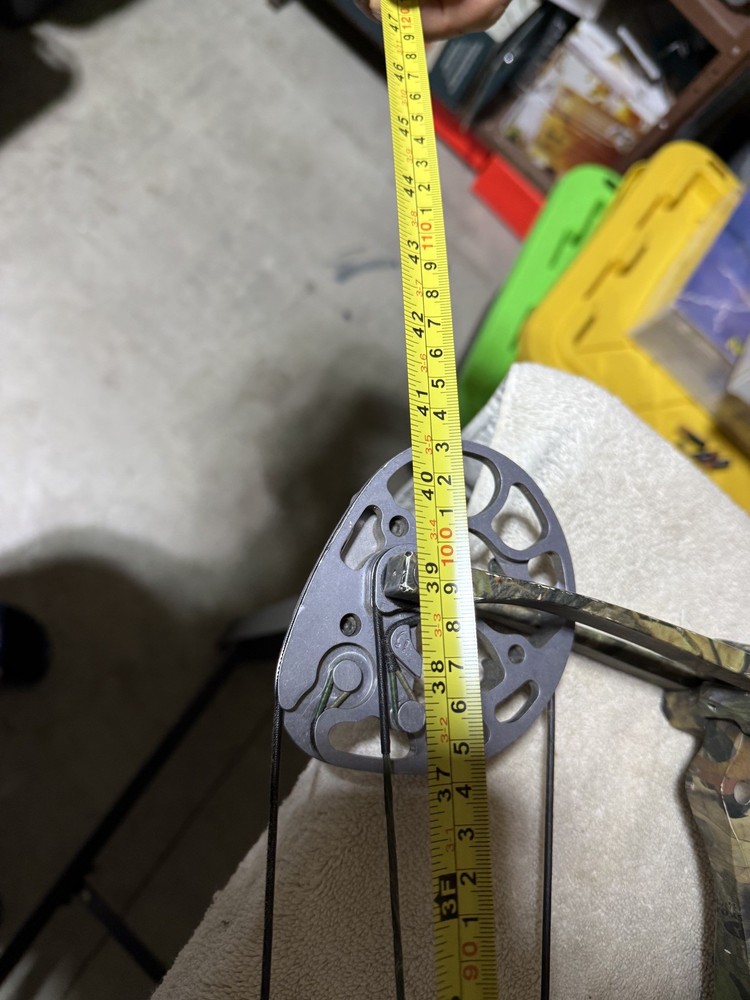 Bowtech Commander - Right Hand - 50lbs - 29" - Mossy Oak Finish