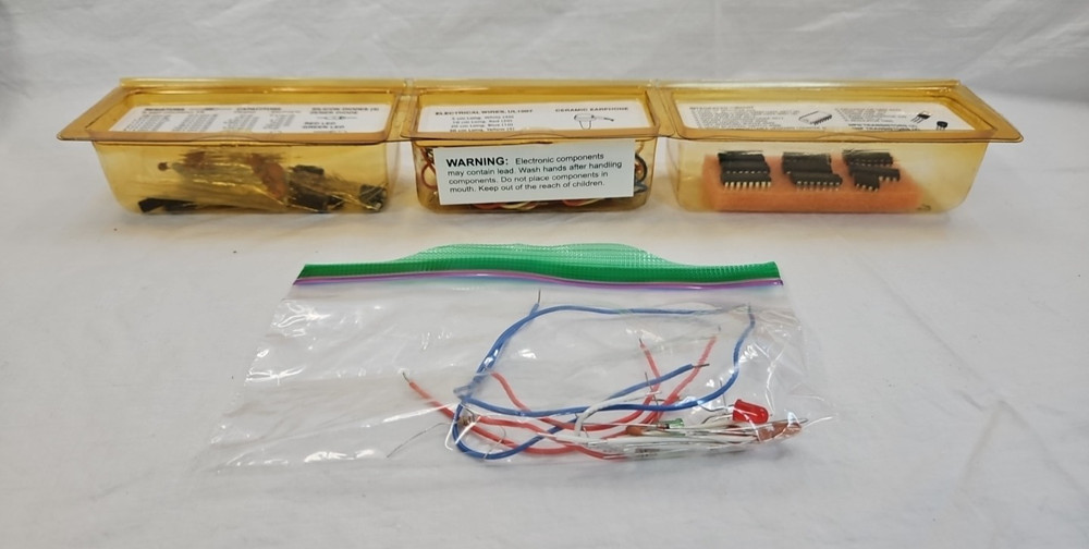 Radio Shack Electronics Learning Lab Kit Manuals parts Box Explore electronics