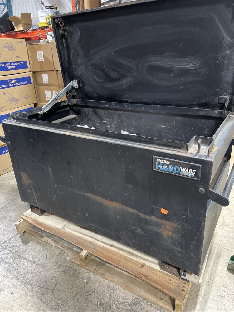 Deezee Tool Box Filled With 221213 Tape