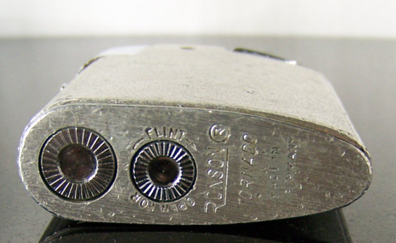 VINTAGE RONSON TORNADO LIGHTER ORIGINAL CASE -GERMANY