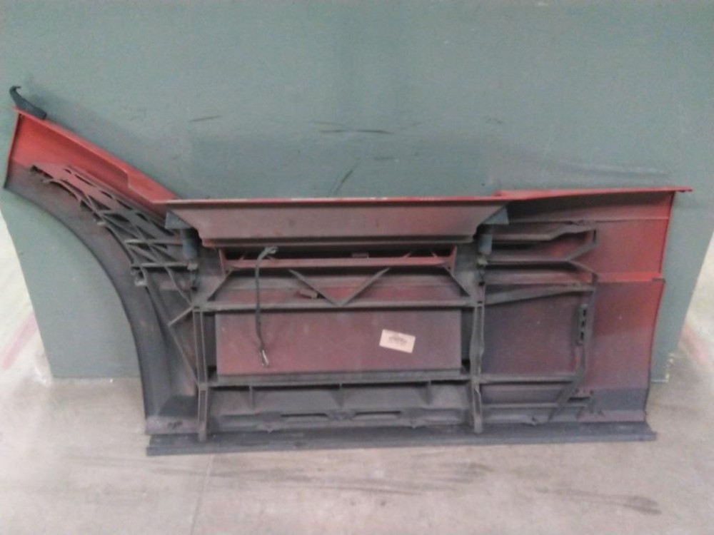 For 2017 VOLVO VNL SIDE FAIRING Right , IL