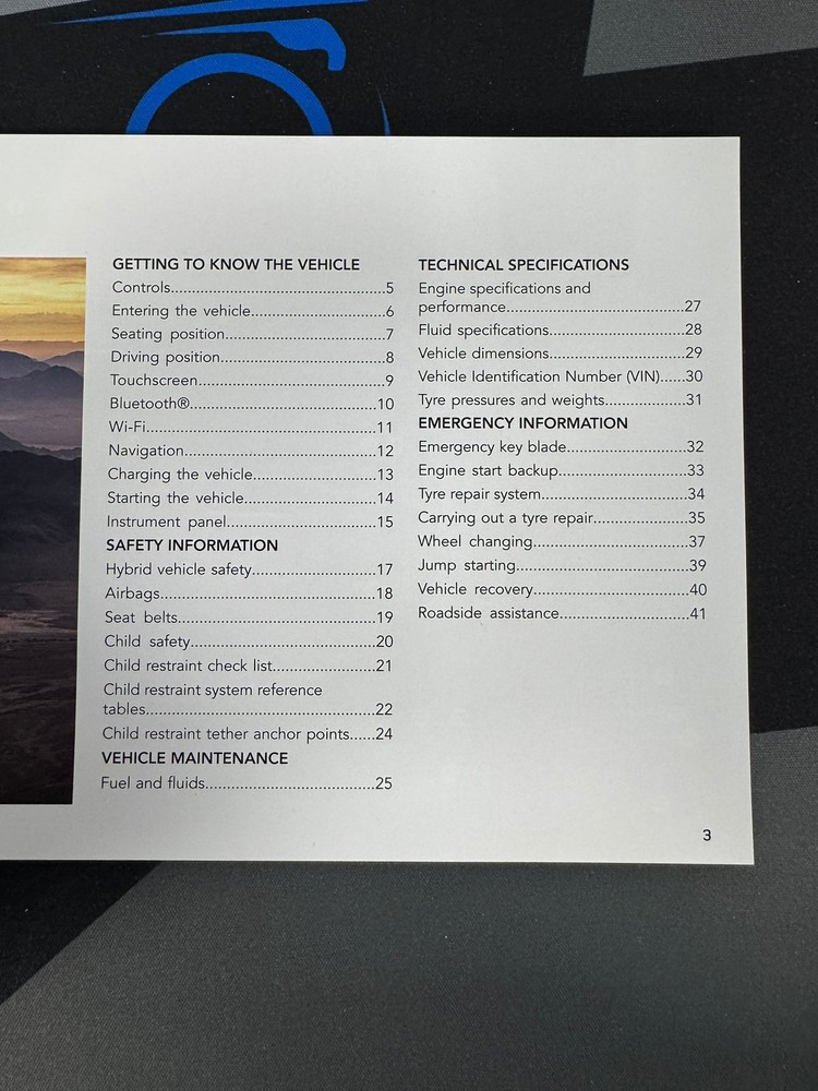 RANGE ROVER VELAR MANUAL / HANDBOOK QUICK REFERENCE GUIDE. 2020~2024 (2023)