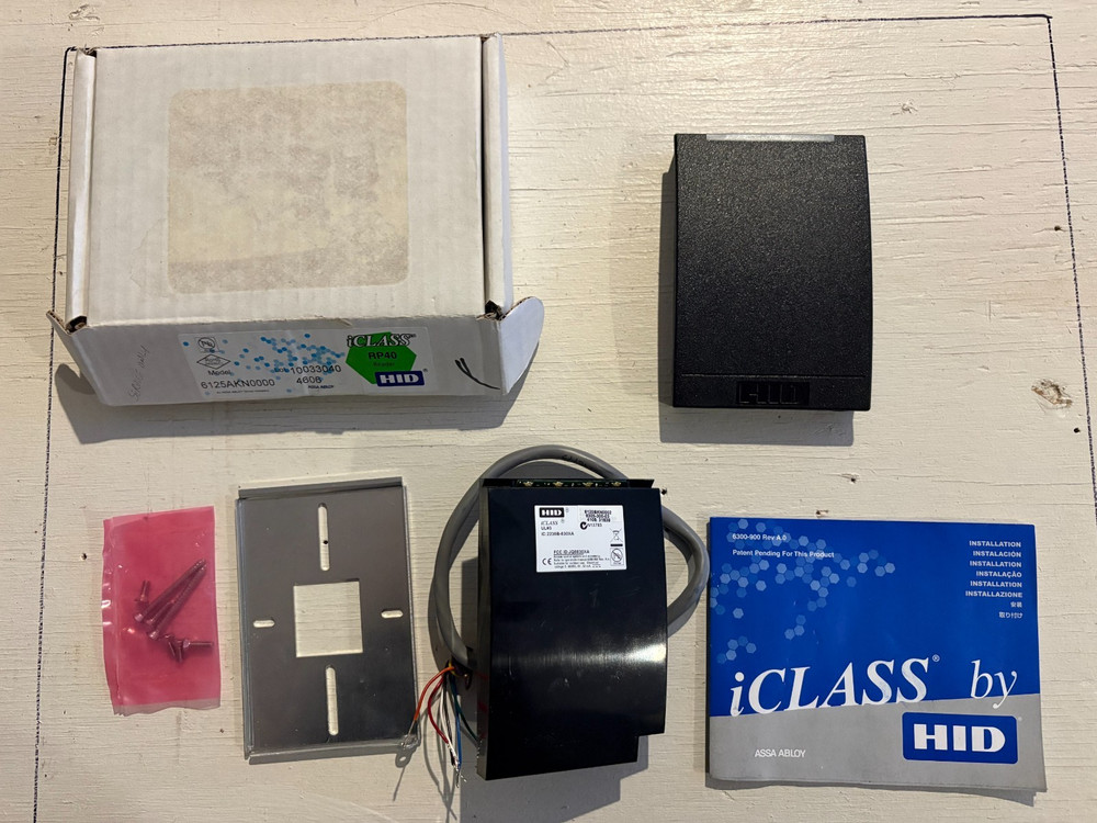 HID ICLASS Smart Card Reader 6120BKN0002