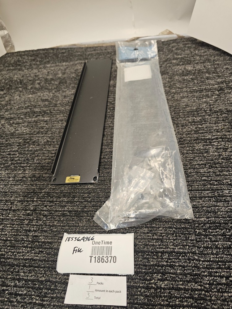 (QTY 3) Middle Atlantic Products EB2 2SP Flanged Econo Blank Rack Panel Black