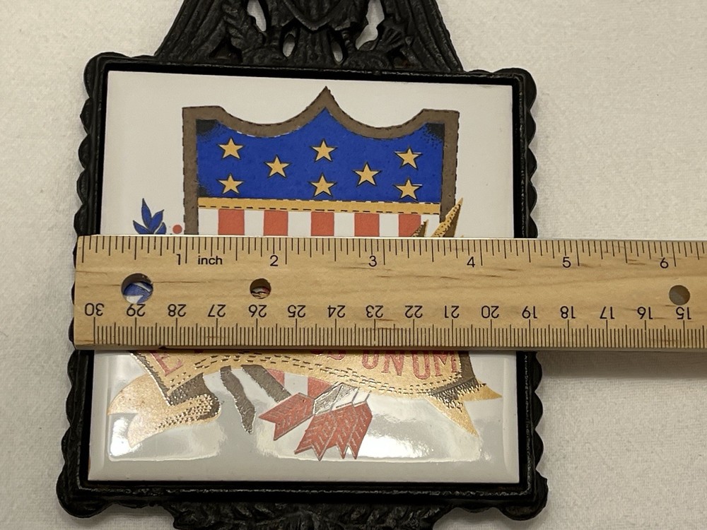 Vintage Kitchen Patriotic Tile Trivet E Pluribus Unum Eagle Bugle Cast Iron