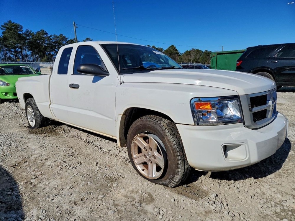 Fuse Box Engine Fits 08-11 DAKOTA 4966070