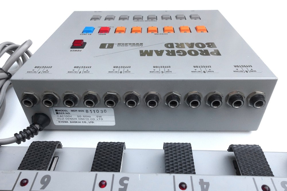 Mus-D MDP-600 Program Board + MDP-600F Foot Switch Effector Pedal Controller