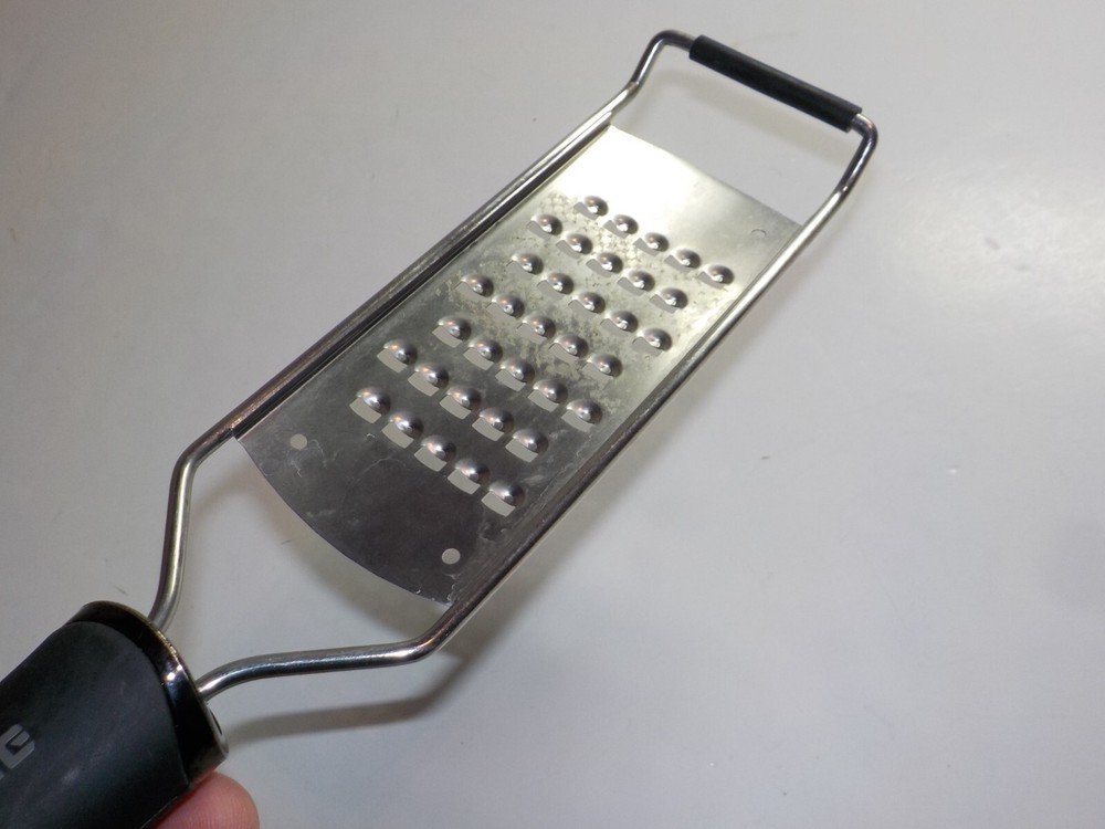 Microplane Gourmet Series Fine Cheese Grater