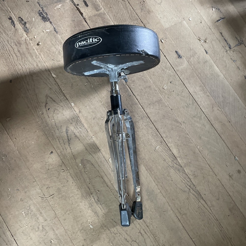 Pacific Double Braced Drum Seat Throne Chair