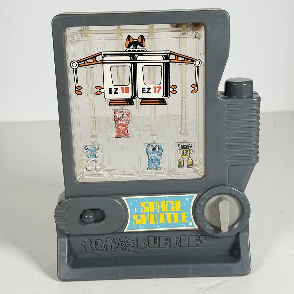 VTG Mattel Water Games Trouble Bubbles Space Shuttle - 1989