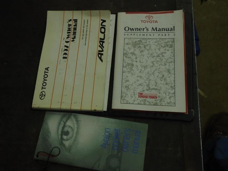 AVALON    1997 Owners Manual