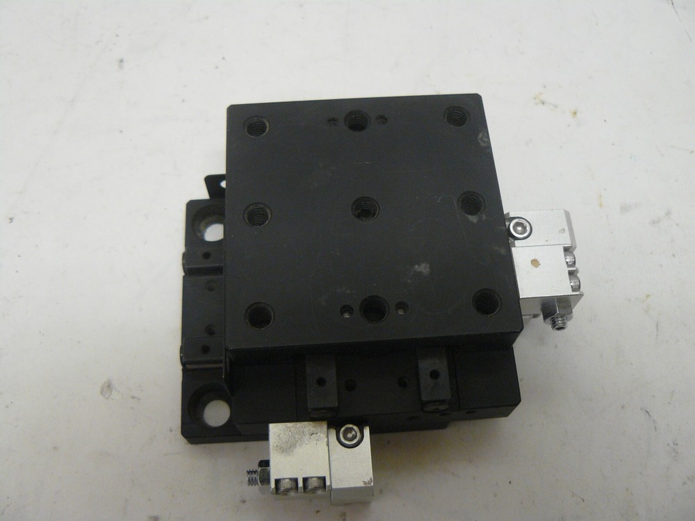 X-Y linear stage 2-1/2in x 2-1/2in Unbranded