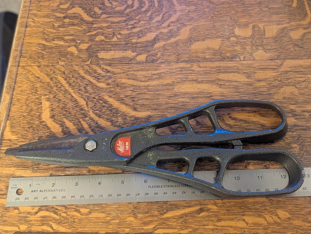 Malco 12N Aluminum Handled Snips