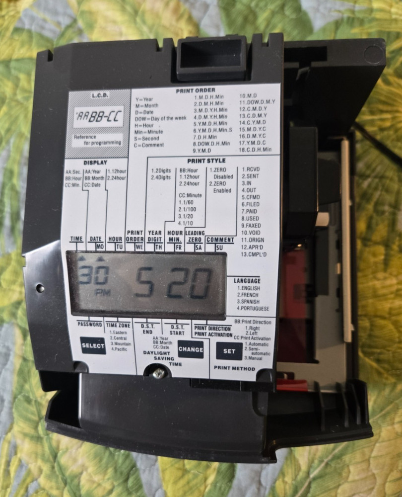 Lathem 1500E Electronic 18 Print Format LCD display Atomic Time Clock TESTED