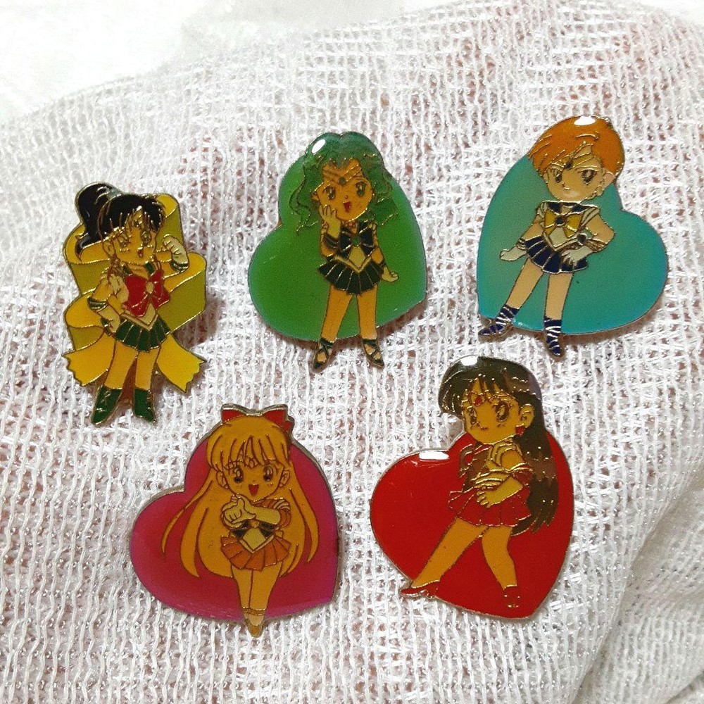 5 Sailor Moon Pins