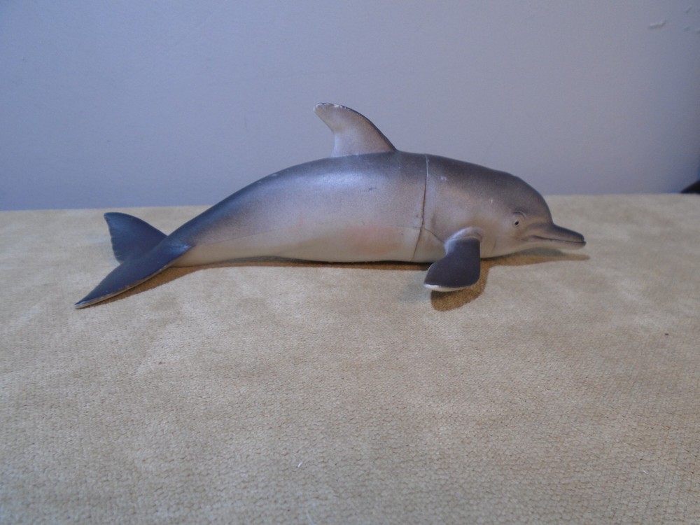 DOLPHIN 6” FIGURE UNBRANDED (MA636)