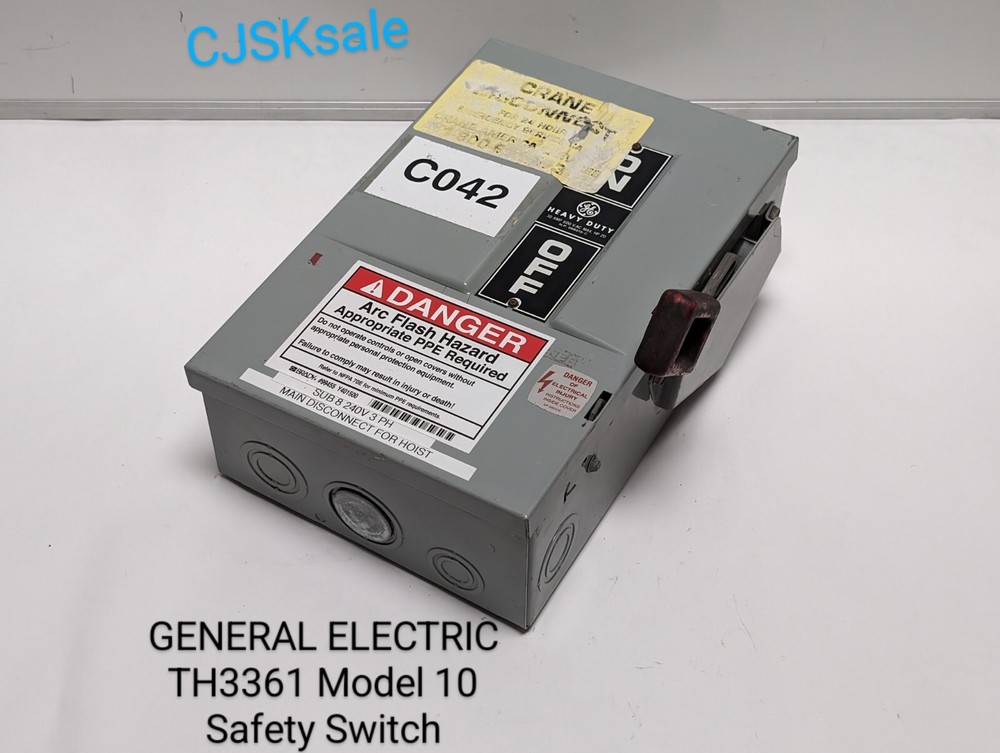 GENERAL ELECTRIC TH3361  Model 10 Safety Switch (USED).