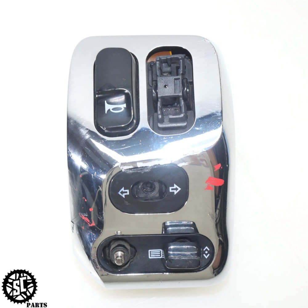 2019 INDIAN ROADMASTER LEFT CONTROL SWITCH HOUSING CHROME