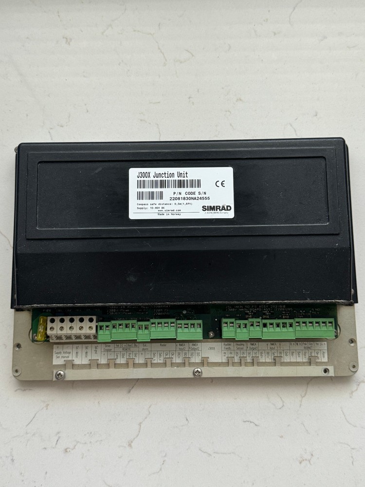 Simrad Robertson J300x Junction Unit 22085138 Autopilot Course Computer