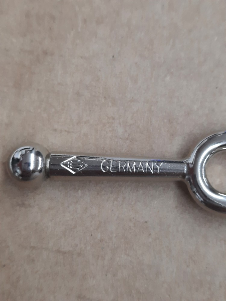 Wittner small 4 3/16 " A 440 TUNING FORK