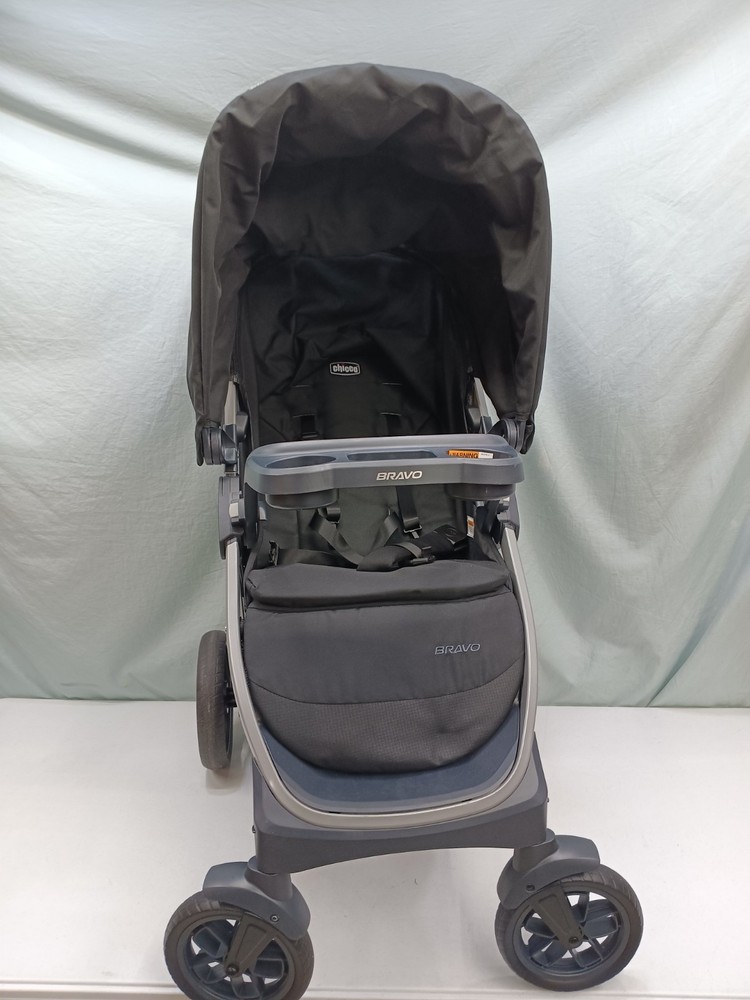 Chicco Bravo Standard Stroller Gray/Black Single Seat Folding Adjustable Handles