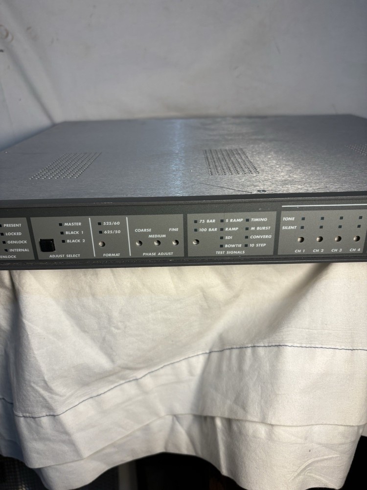 Videotek VSG-204D 601 Digital Sync Generator