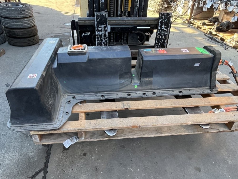 2017 CHEVROLET VOLT HYBRID BATTERY