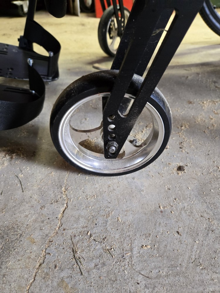 Quickie 2 folding manual wheelchair 20 x 21
