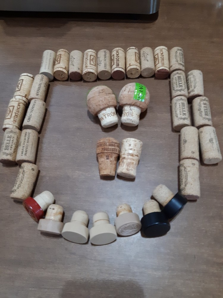 Recycled Wine Corks Mixed Lot 35 Count 081824 I458TU500