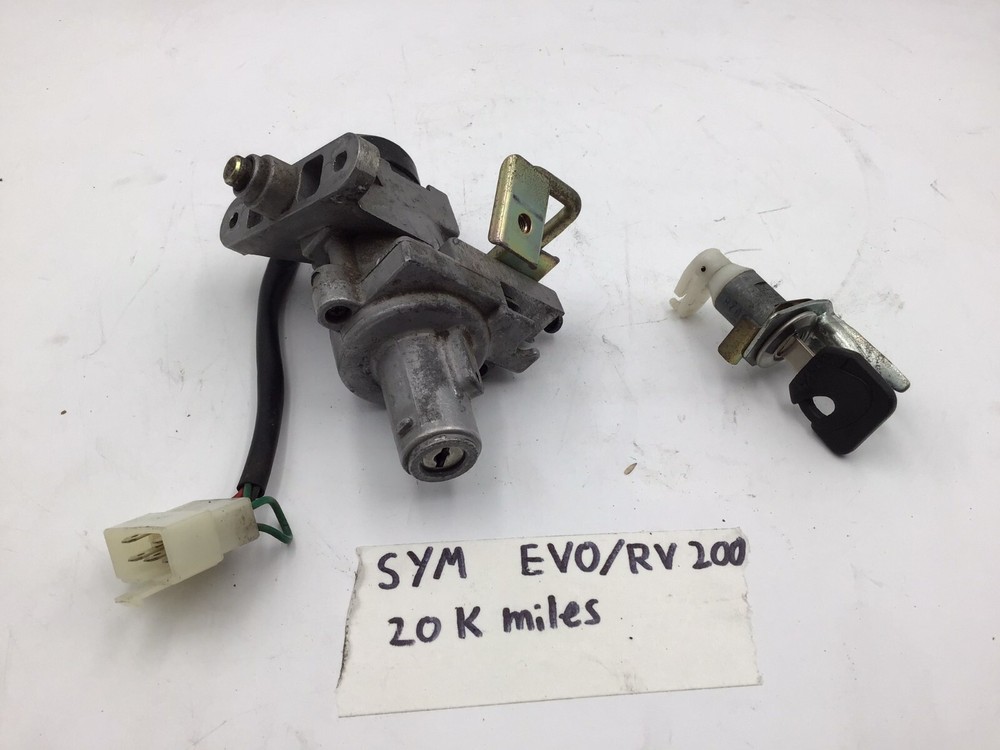 OEM SYM EVO RV200 - Ignition and Seat lock