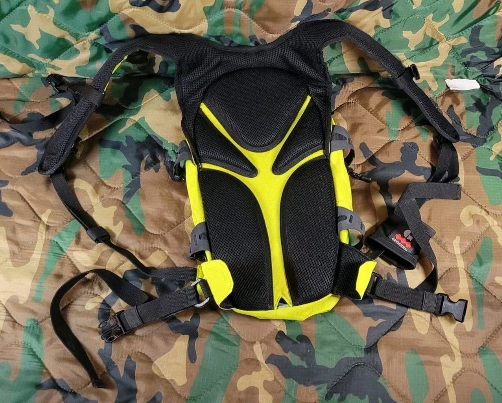 Geigerrig Hydration Pack Neon Yellow