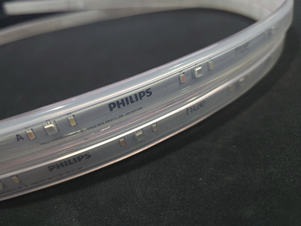 Philips Hue Bluetooth Smart Lighstrip Plus 6ft White & Color w/Plug