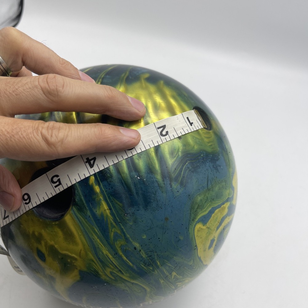 brunswick bowling ball Python 15.71 Lb.