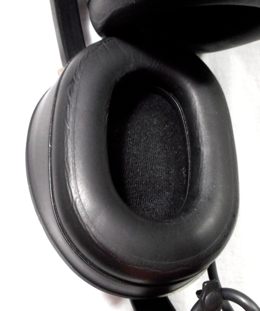 Pilot DNC XL Aviation Headset With Case - Works