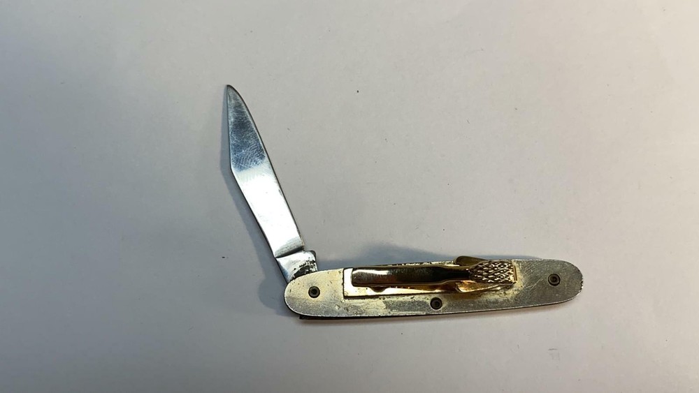 Vintage Pocket Knife Tie Tac