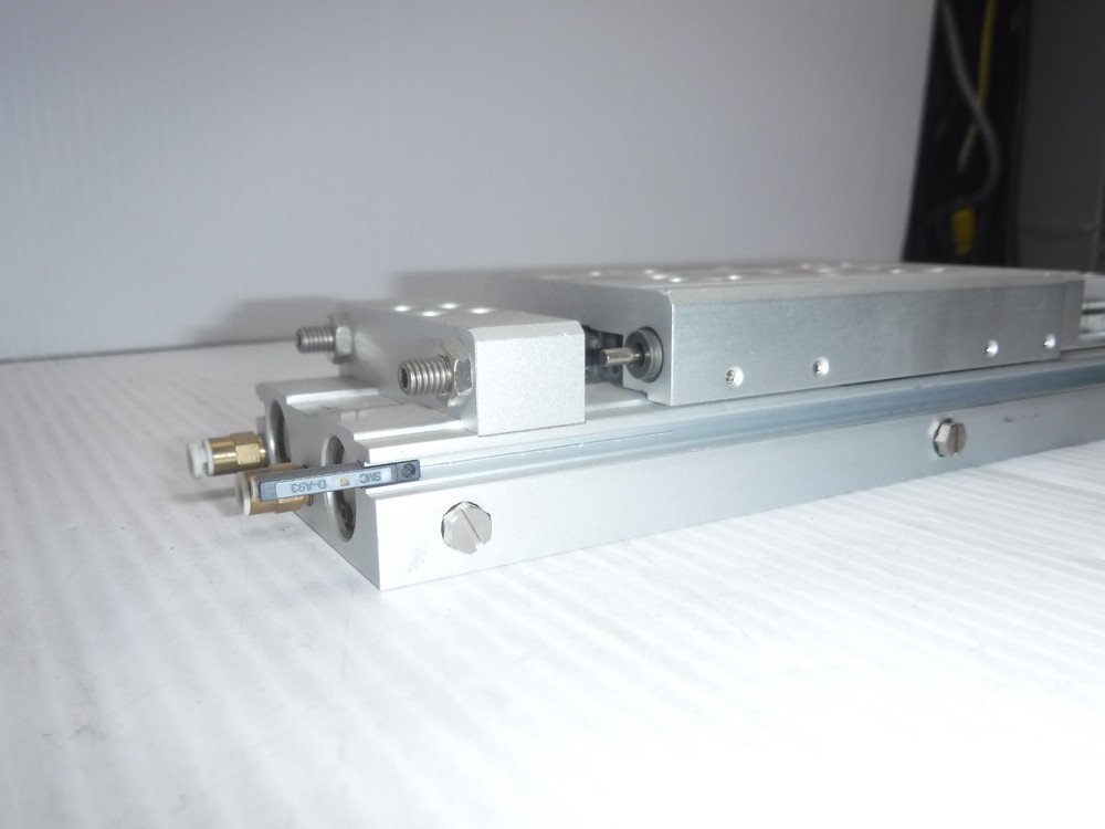 SMC MXW16-75B Linear Slide Table Press. 0.15~0.7MPa