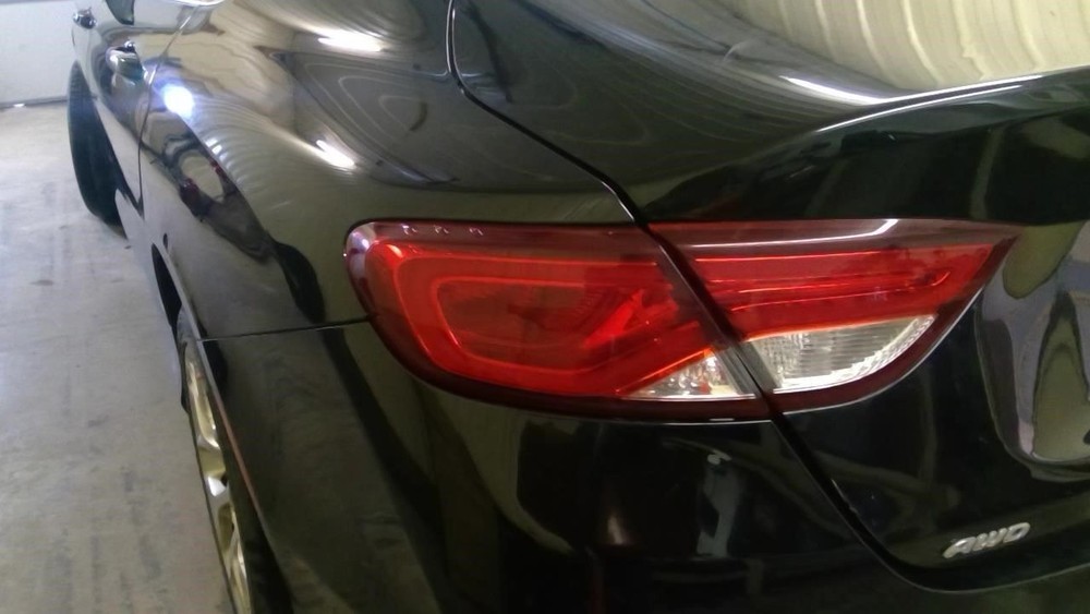 200 2015 High Mounted Stop Light 1722638