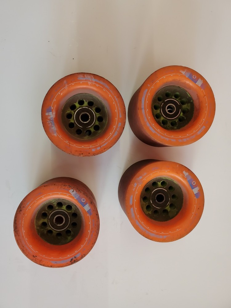 Boosted Board V2 Orangatang Wheels