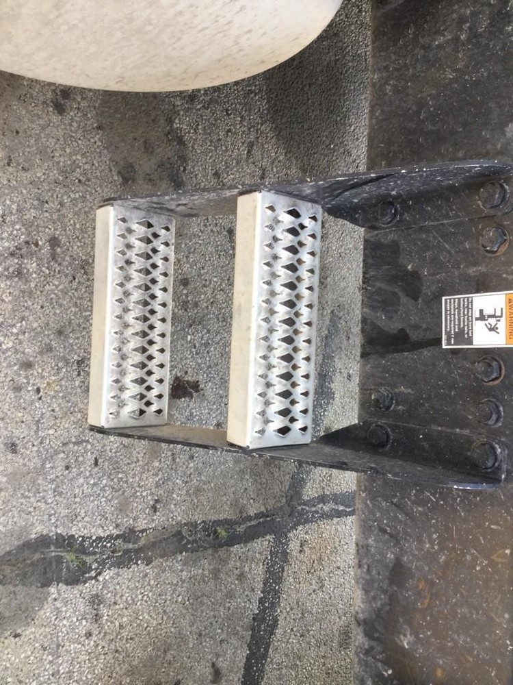 Replaces 2016 PETERBILT 579 FRAME STEP ,  OH